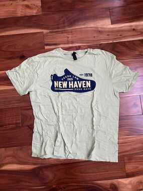 Gildan Light Green New Haven Road Race T‑Shirt with Navy Graphic